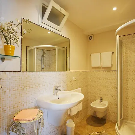 Casa Balon Apartment Oggebbio